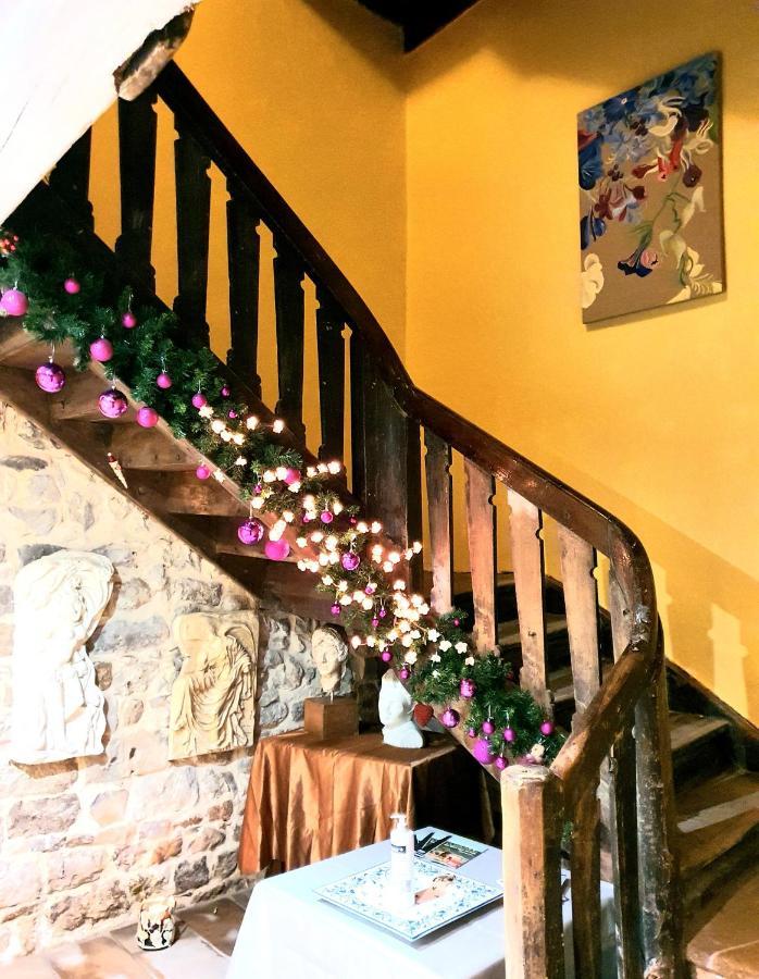 Home Nantua Studio Meubles Ain-Jura Εξωτερικό φωτογραφία