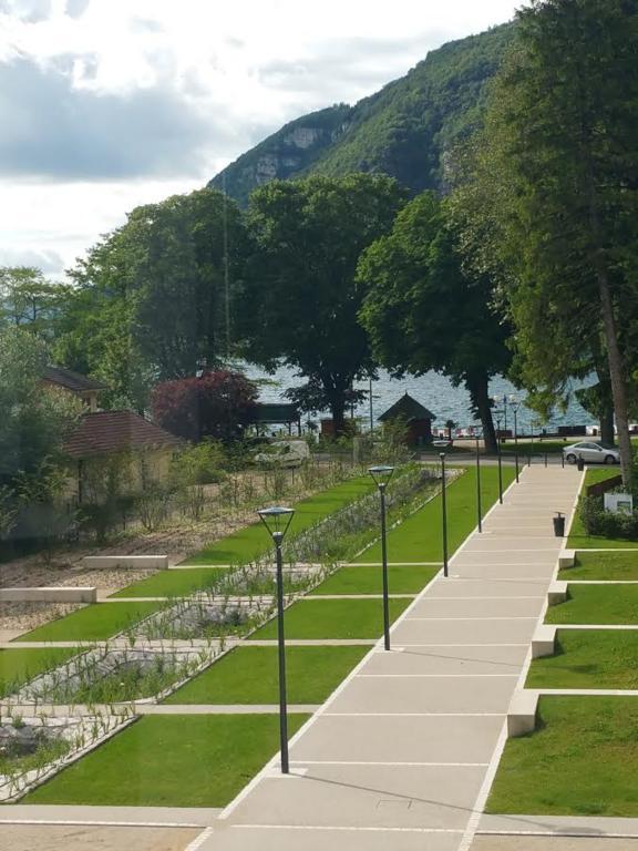 Home Nantua Studio Meubles Ain-Jura Εξωτερικό φωτογραφία