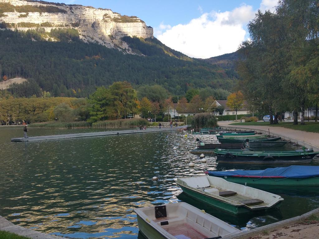 Home Nantua Studio Meubles Ain-Jura Εξωτερικό φωτογραφία