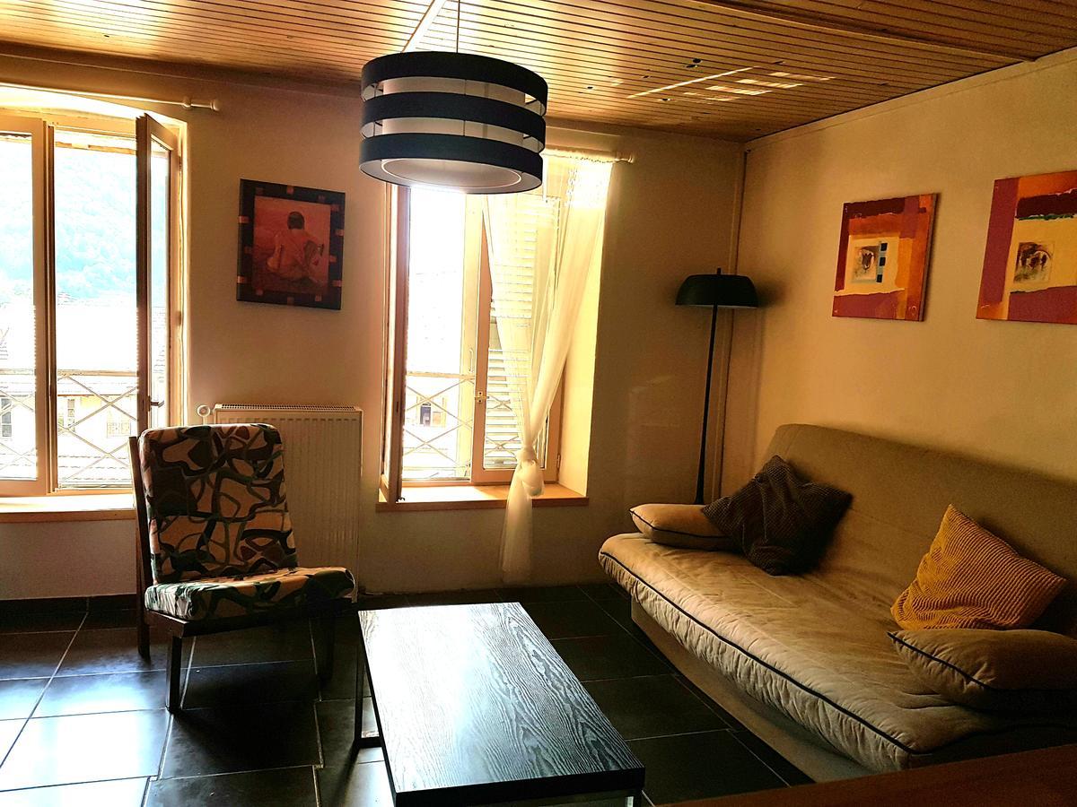 Home Nantua Studio Meubles Ain-Jura Εξωτερικό φωτογραφία